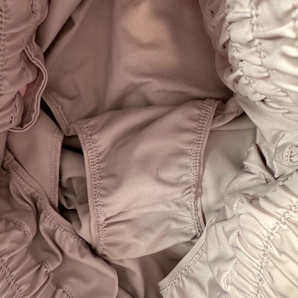 Nike One Dri-FIT Ultra High-Waisted 3" Brief-Lined Shorts Women's Medium Purple - Picture 6 of 8